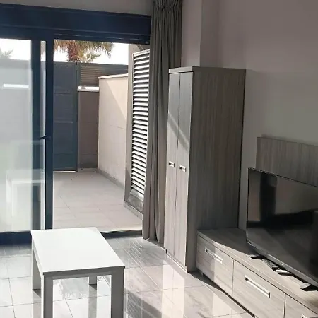 Apartment Belvilla By Oyo Con Patio