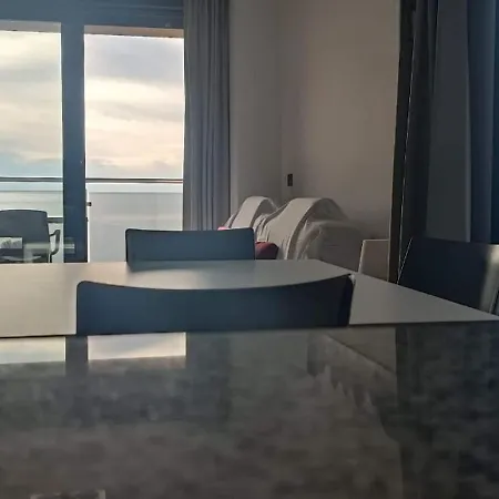 Apartament Belvilla By Oyo Con Patio Fuengirola